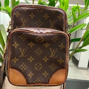 LV Amazon cross body